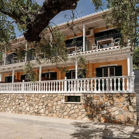 Elia Zakynthos ホテル Keri